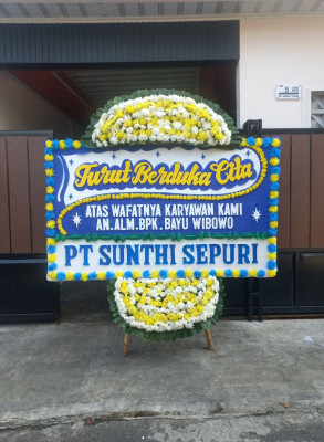 Papan Bunga Duka di Cikeusal