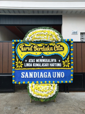 Papan Bunga Duka di Cikeusal